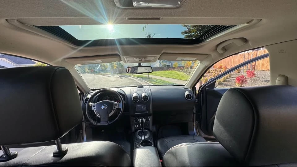 2012 Nissan Rogue - Image 10 of 20