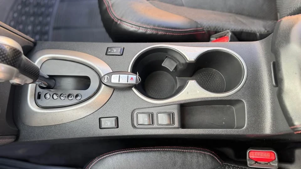 2012 Nissan Rogue - Image 18 of 20