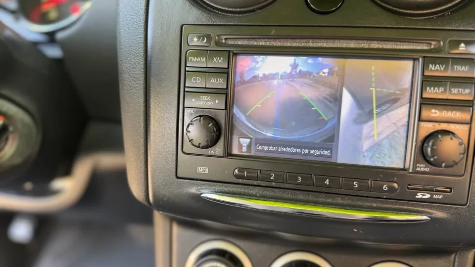 2012 Nissan Rogue - Image 15 of 20