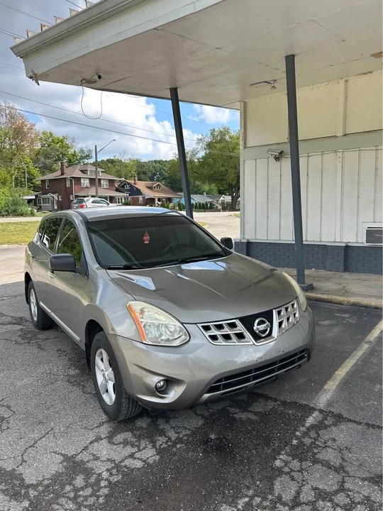 2012 Nissan Rogue - Image 4 of 13
