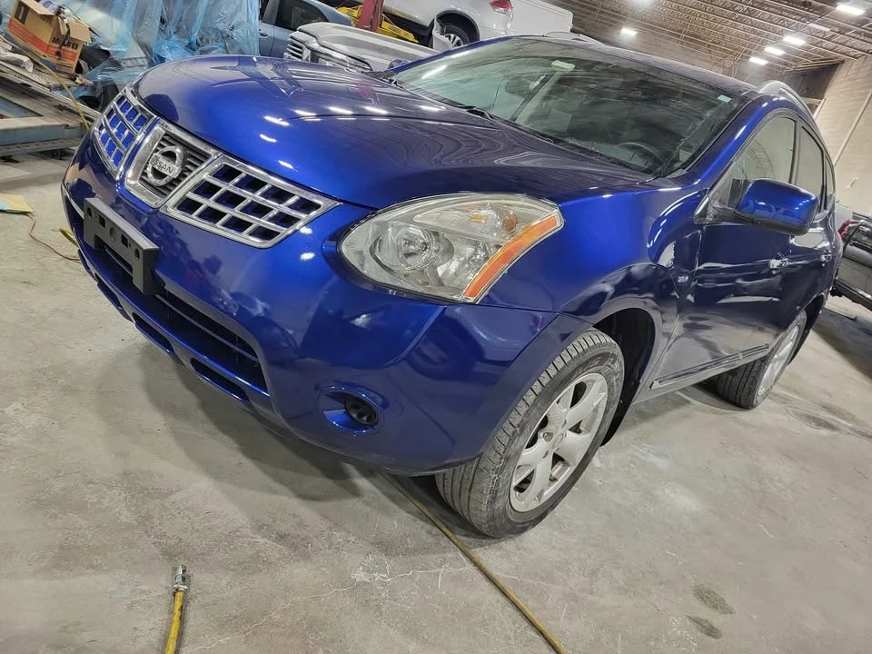 2012 Nissan Rogue - Image 2 of 3