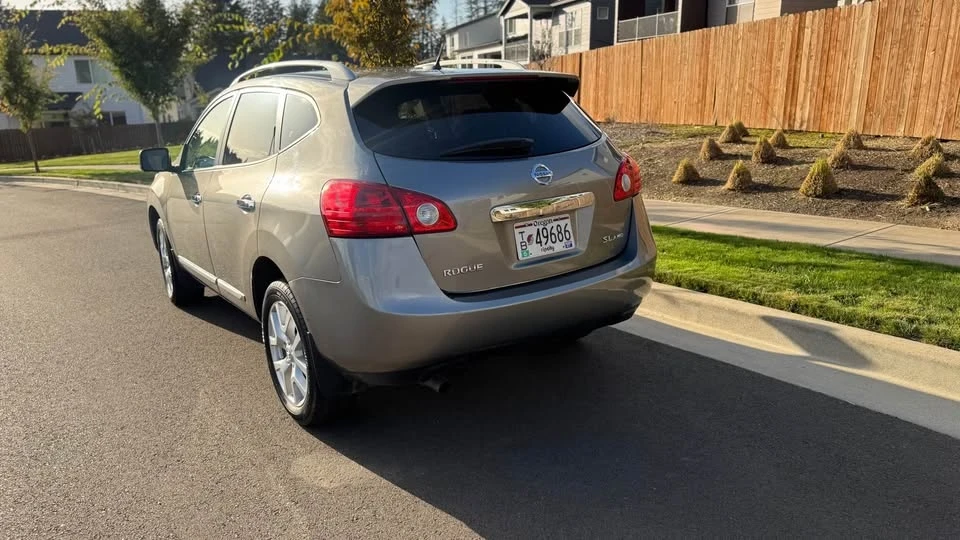 2012 Nissan Rogue - Image 5 of 20