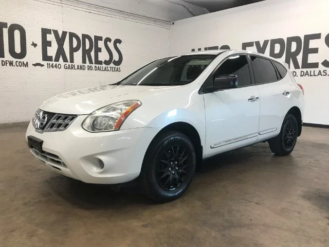 2012 Nissan Rogue - Image 2 of 5