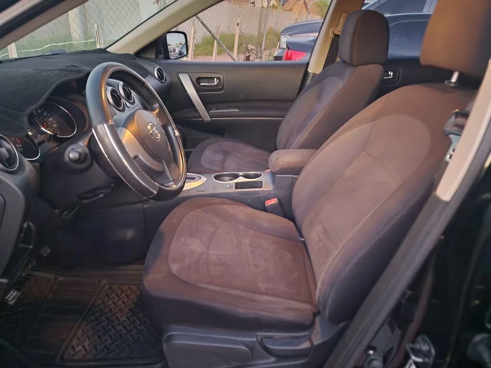 2012 Nissan Rogue - Image 6 of 7