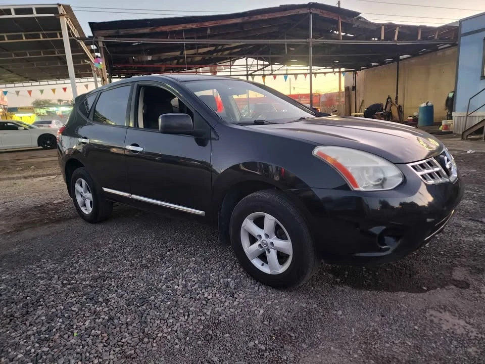 2012 Nissan Rogue - Image 3 of 7