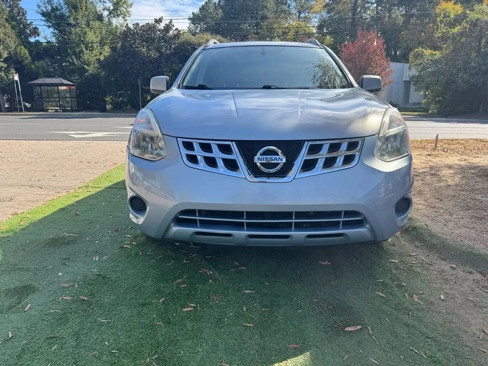 2012 Nissan Rogue - Image 2 of 20
