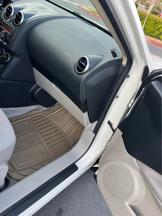 2012 Nissan Rogue - Image 9 of 15