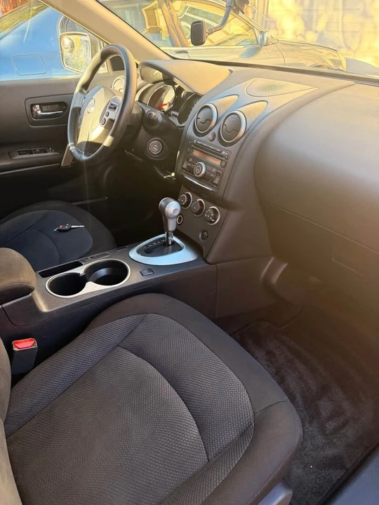 2012 Nissan Rogue - Image 6 of 9