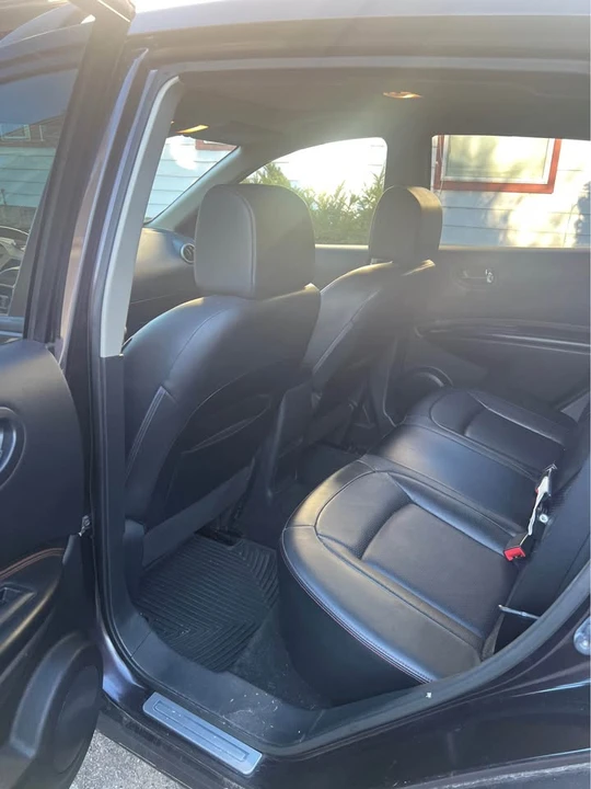 2012 Nissan Rogue - Image 2 of 4