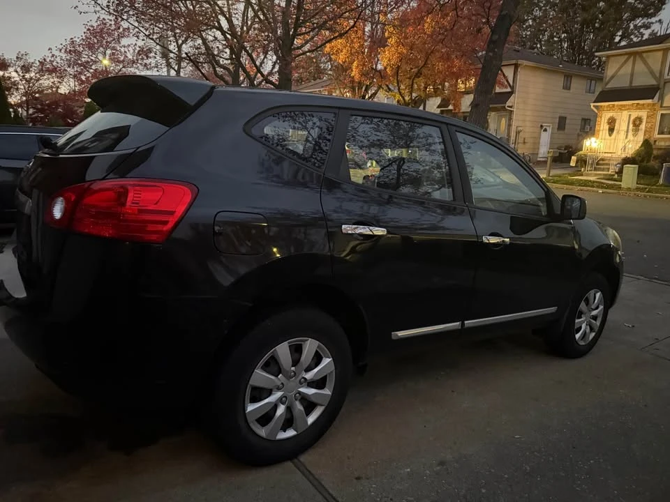 2012 Nissan Rogue - Image 3 of 7