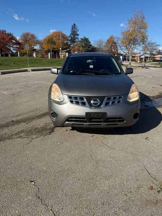 2012 Nissan Rogue - Image 2 of 7