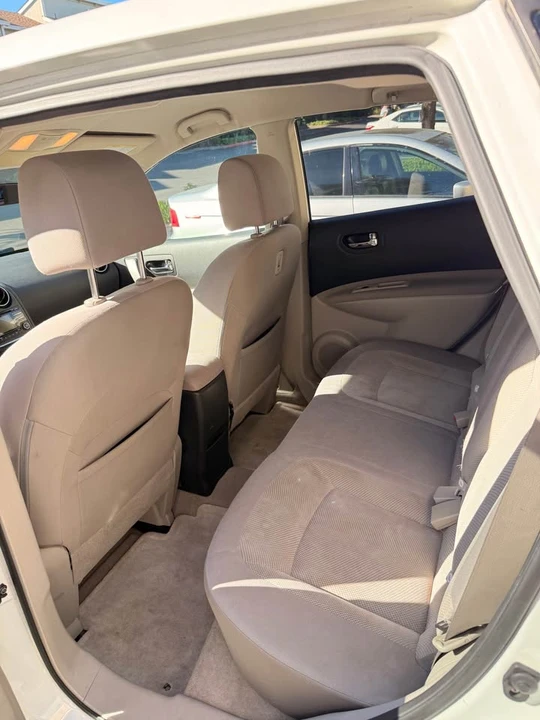 2012 Nissan Rogue - Image 3 of 7