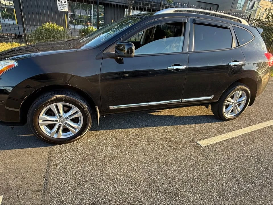 2012 Nissan Rogue - Image 3 of 10