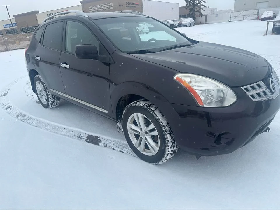 2012 Nissan Rogue - Image 2 of 13
