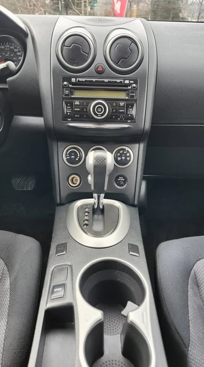 2012 Nissan Rogue - Image 13 of 17