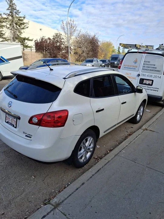 2012 Nissan Rogue - Image 6 of 17