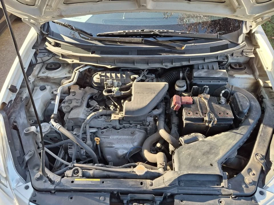 2012 Nissan Rogue - Image 15 of 17