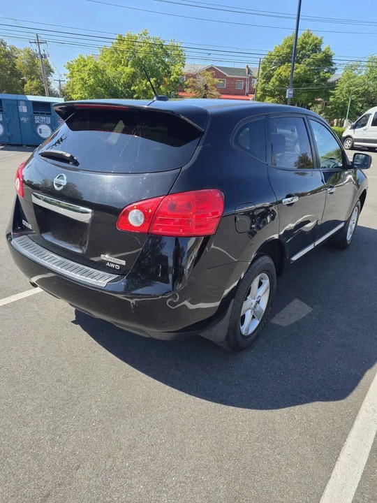2012 Nissan Rogue - Image 4 of 6