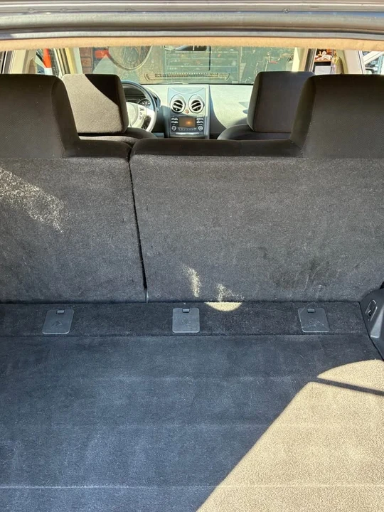2012 Nissan Rogue - Image 7 of 9