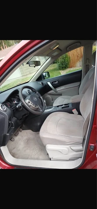 2012 Nissan Rogue - Image 6 of 7