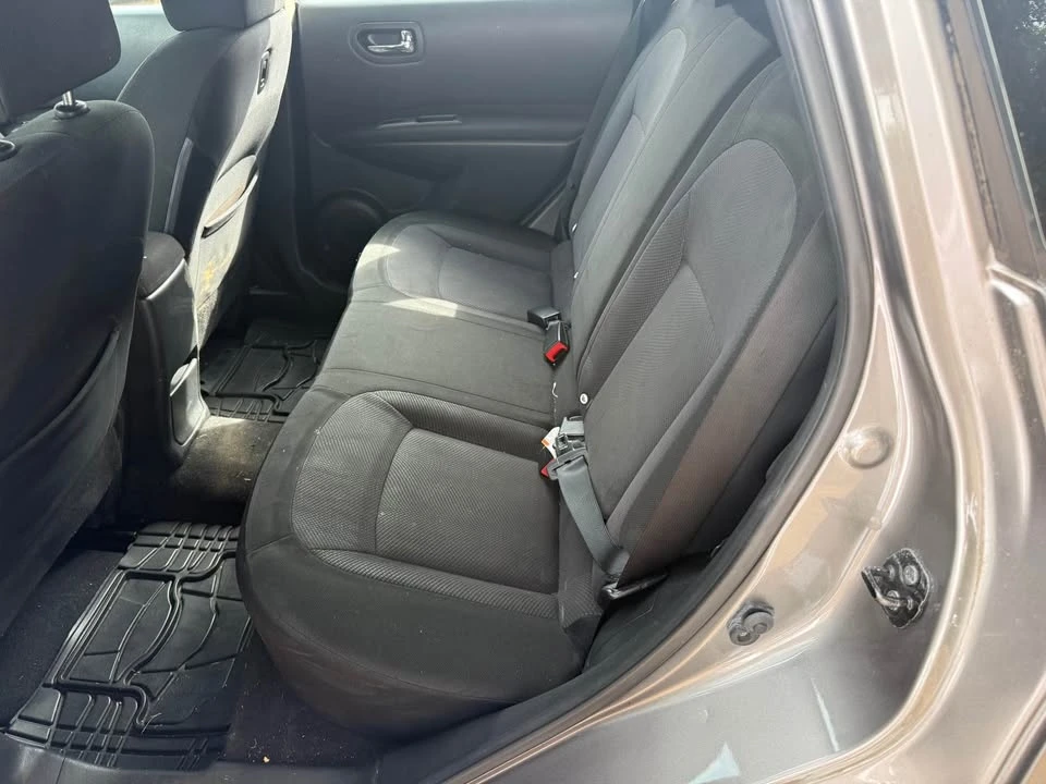 2012 Nissan Rogue - Image 5 of 7