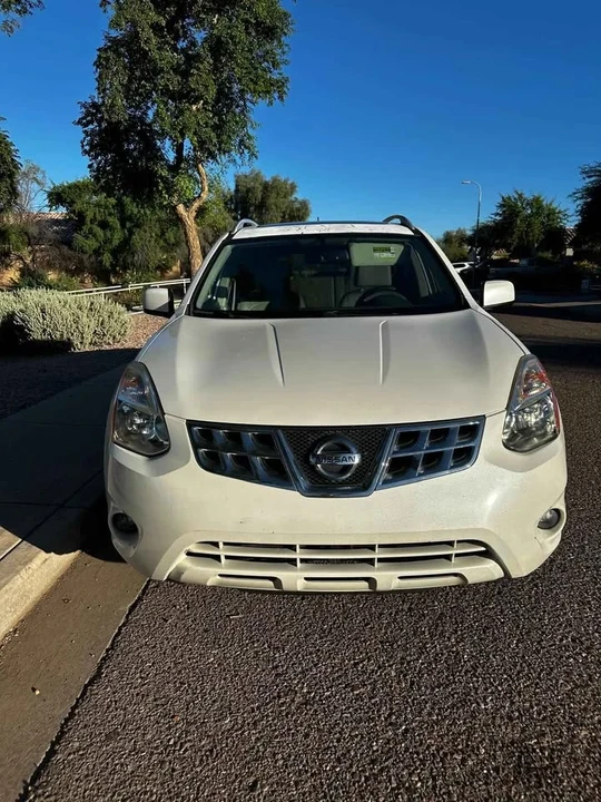 2012 Nissan Rogue - Image 3 of 8
