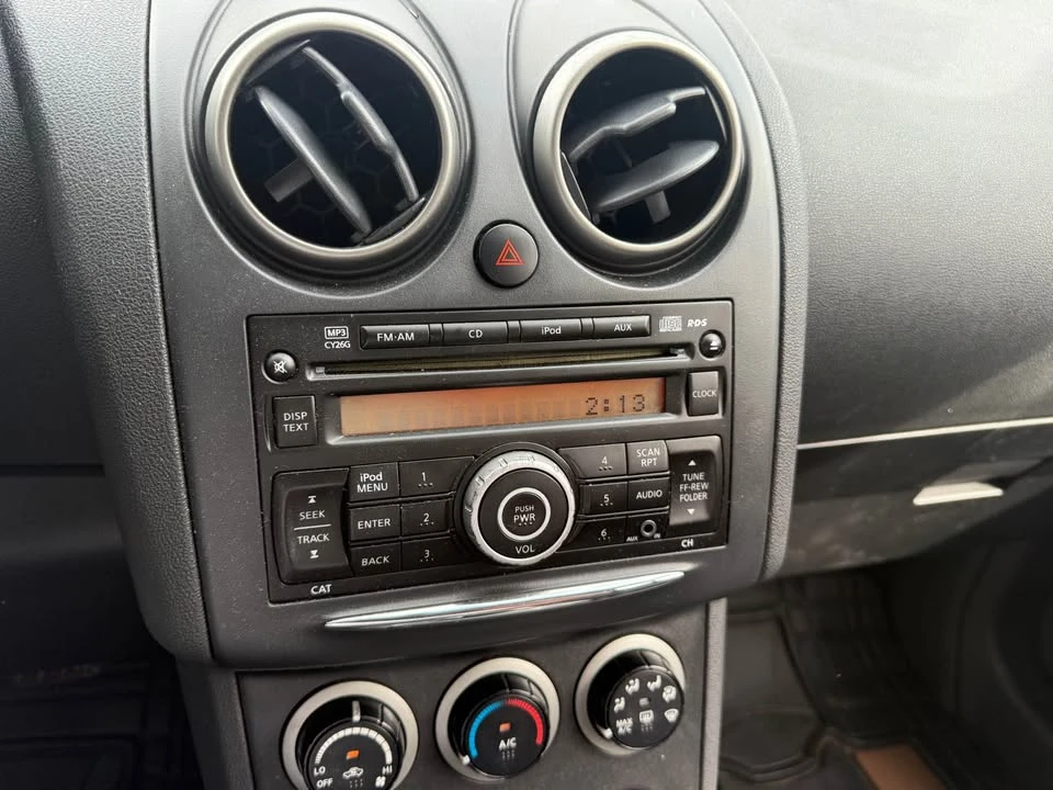 2012 Nissan Rogue - Image 7 of 7