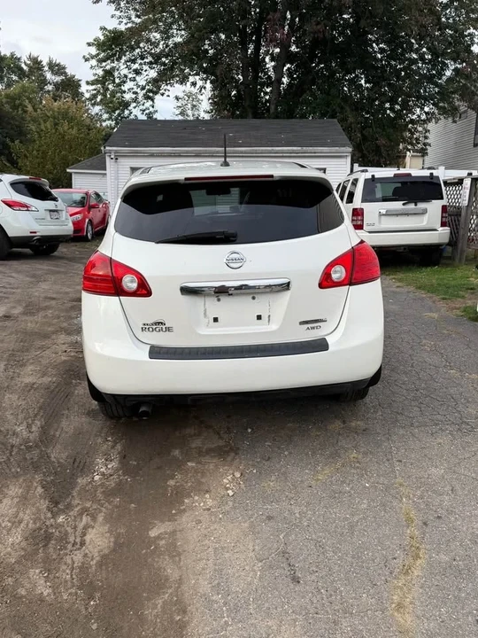 2012 Nissan Rogue - Image 6 of 12