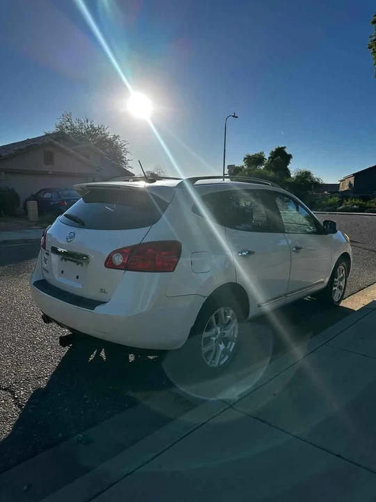 2012 Nissan Rogue - Image 7 of 8