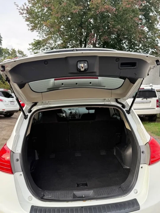 2012 Nissan Rogue - Image 7 of 12