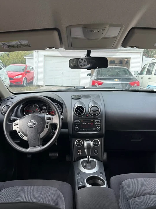 2012 Nissan Rogue - Image 9 of 12