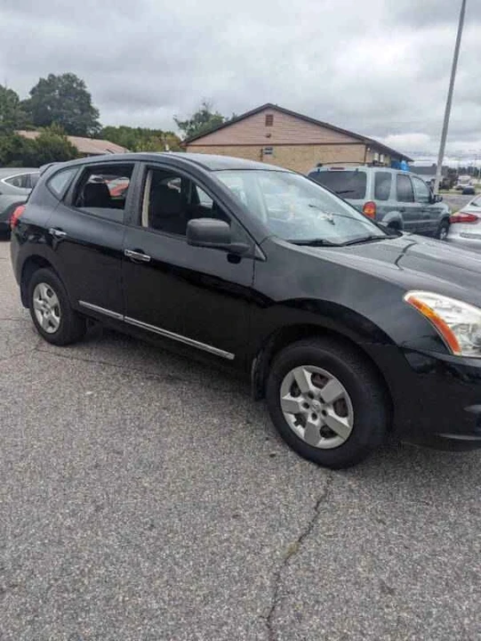 2012 Nissan Rogue - Image 8 of 11