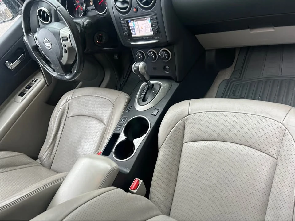 2012 Nissan Rogue - Image 6 of 10