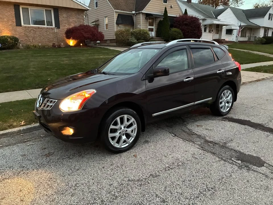 2012 Nissan Rogue - Image 6 of 8