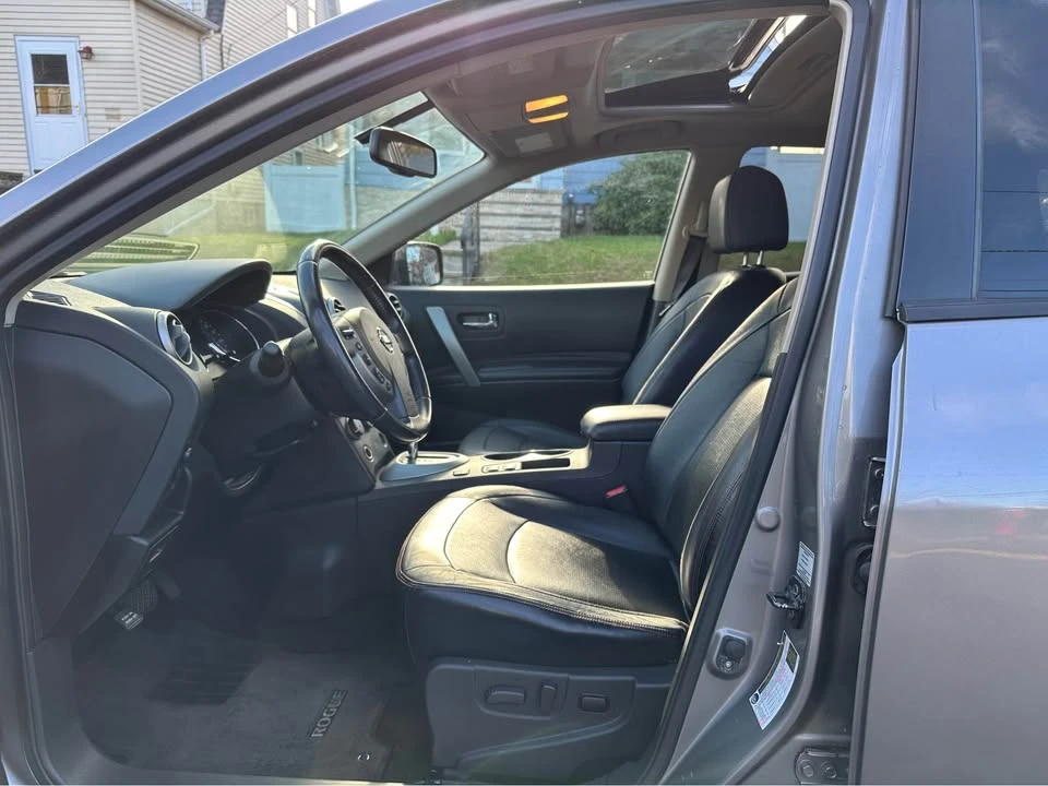 2012 Nissan Rogue - Image 6 of 17