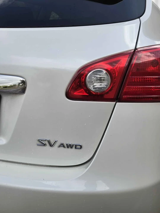 2012 Nissan Rogue - Image 7 of 14