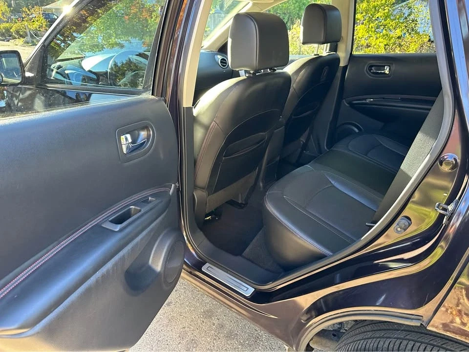 2012 Nissan Rogue - Image 7 of 13