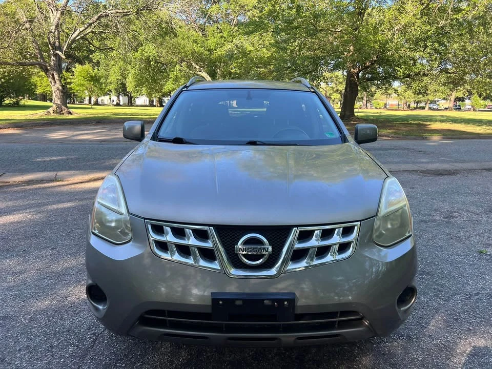 2012 Nissan Rogue - Image 2 of 20