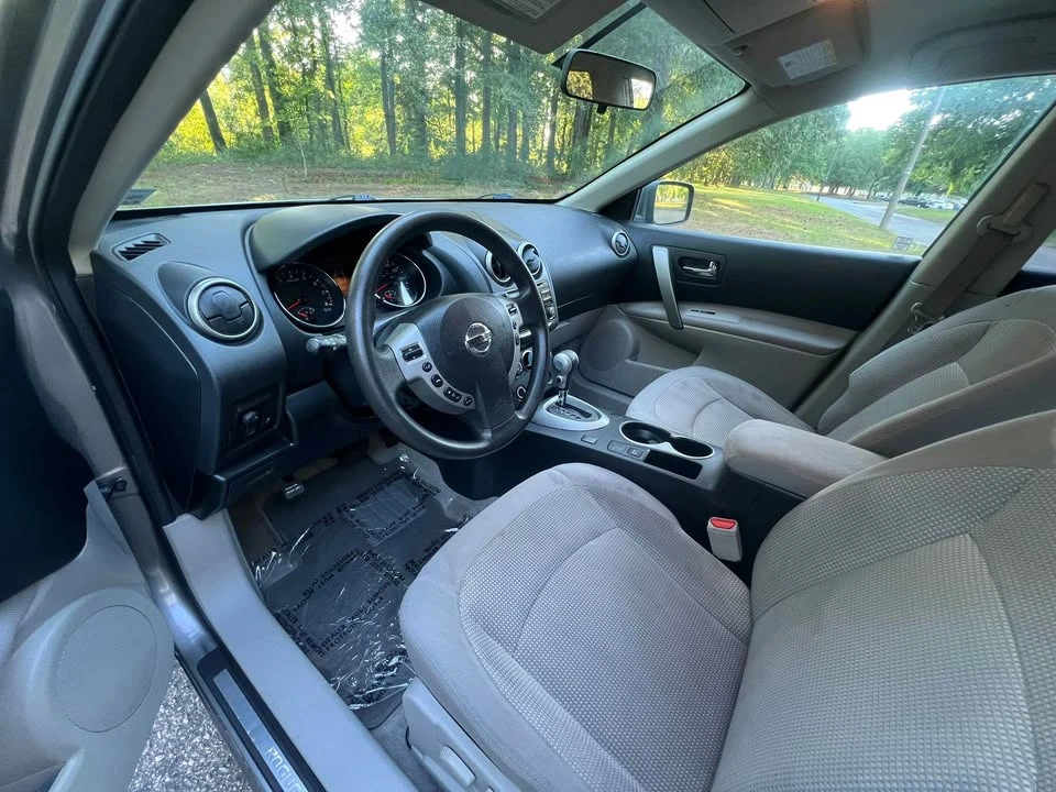 2012 Nissan Rogue - Image 10 of 20