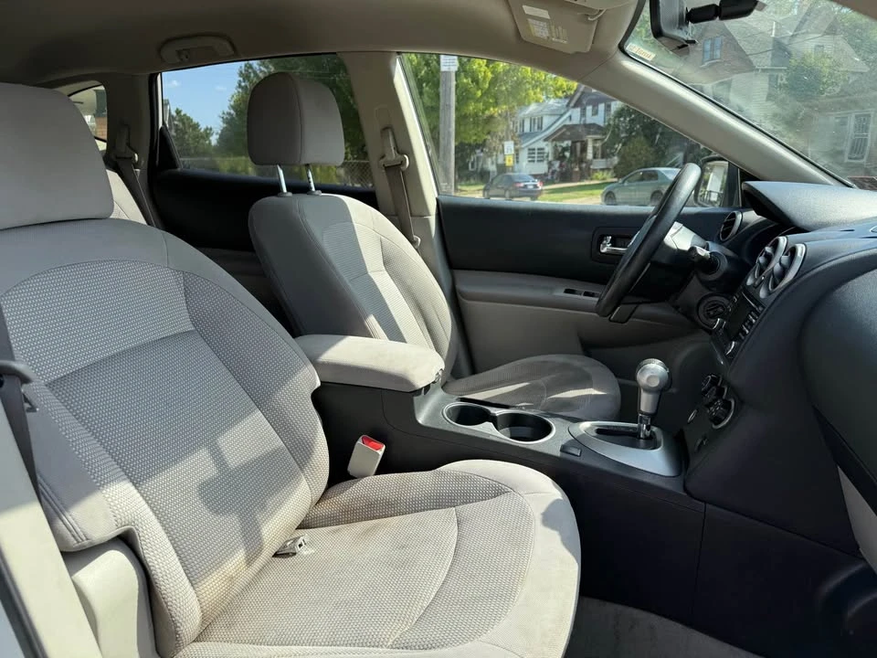 2012 Nissan Rogue - Image 10 of 20