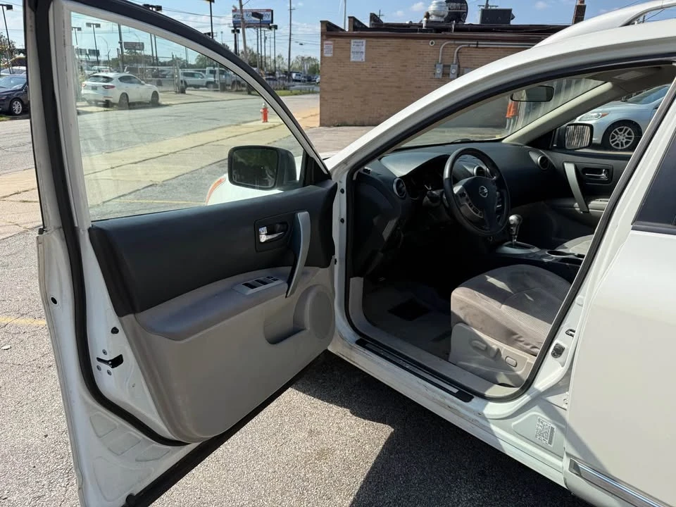 2012 Nissan Rogue - Image 18 of 20