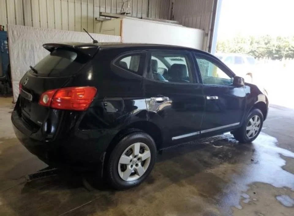 2012 Nissan Rogue - Image 9 of 10