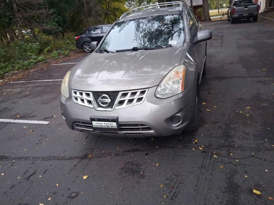 2012 Nissan Rogue - Image 13 of 14