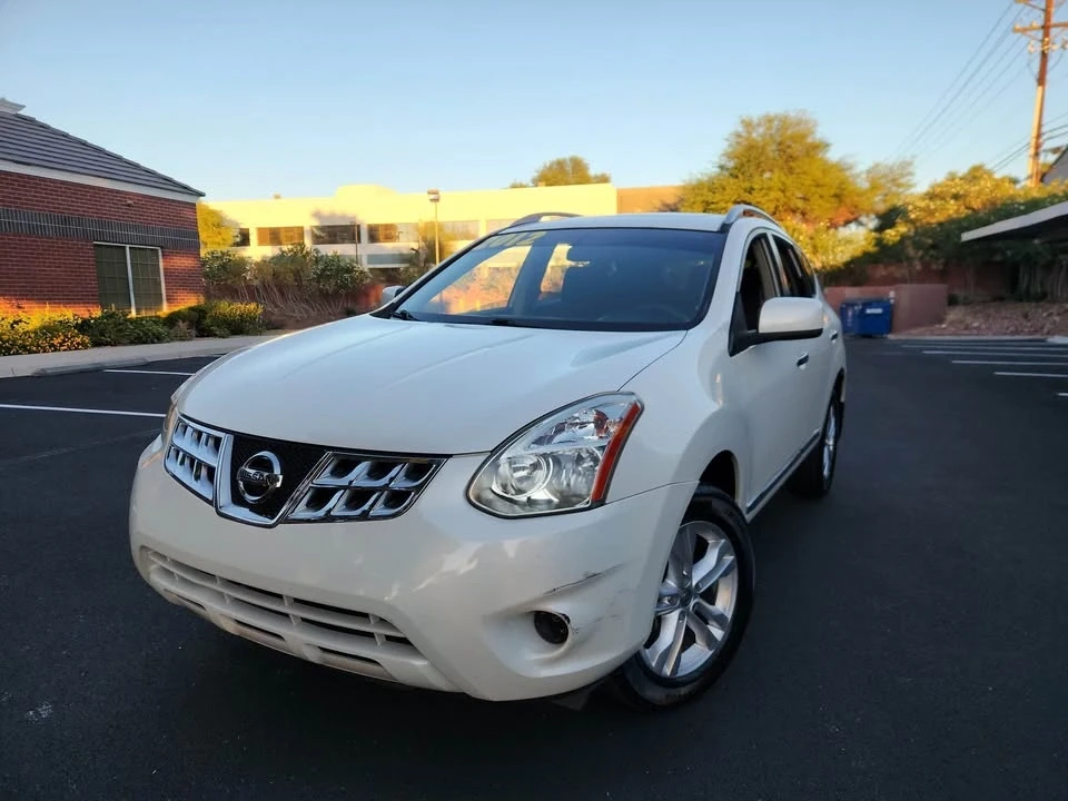 2012 Nissan Rogue - Image 3 of 9