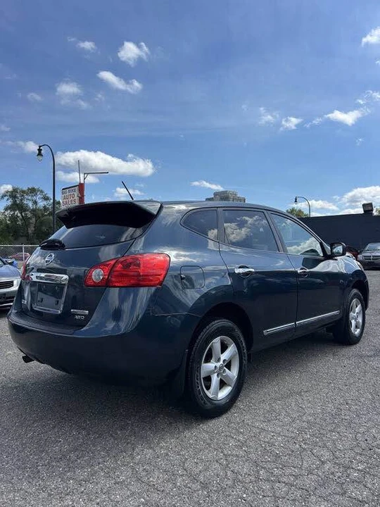 2012 Nissan Rogue - Image 4 of 8