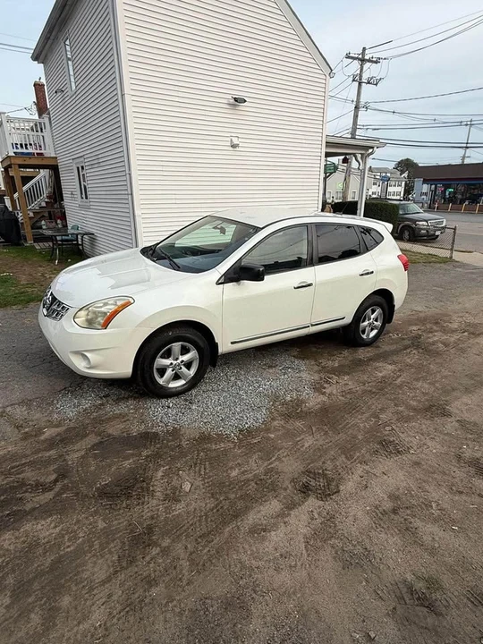 2012 Nissan Rogue - Image 3 of 9