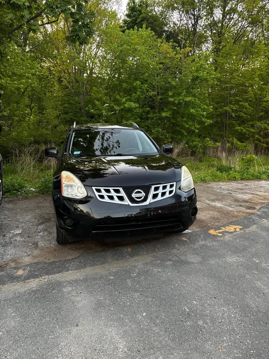 2012 Nissan Rogue - Image 4 of 10