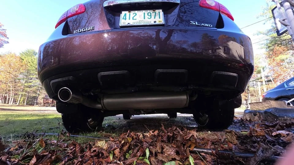 2012 Nissan Rogue - Image 2 of 12