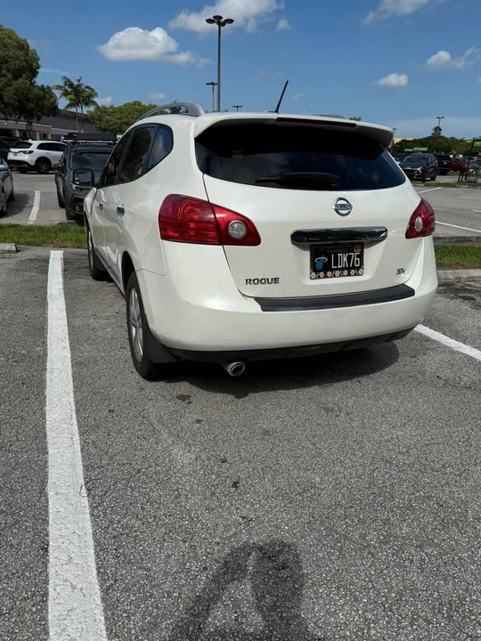 2012 Nissan Rogue - Image 3 of 5
