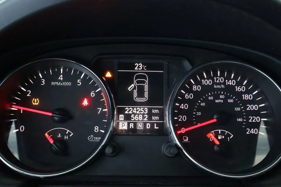 2012 Nissan Rogue - Image 15 of 20